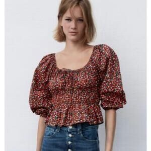 ZARA Peplum Floral Top Size X-Small NWT